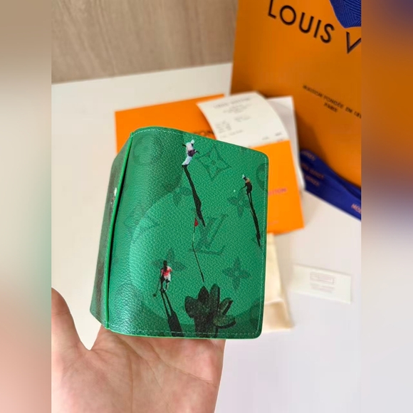 Louis Vuitton Pocket Organizer - Picture 8 of 8